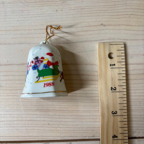 Lillian Vernon LVC Vintage 1988 Porcelain Christmas Bell Ornament Santa Reindeer - Picture 6 of 6